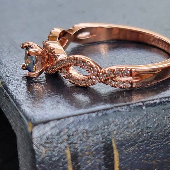 Rose Gold Plated Infinity Knot Ring with Simulated Sapphire - Size 10 - Picture 7 of 10
